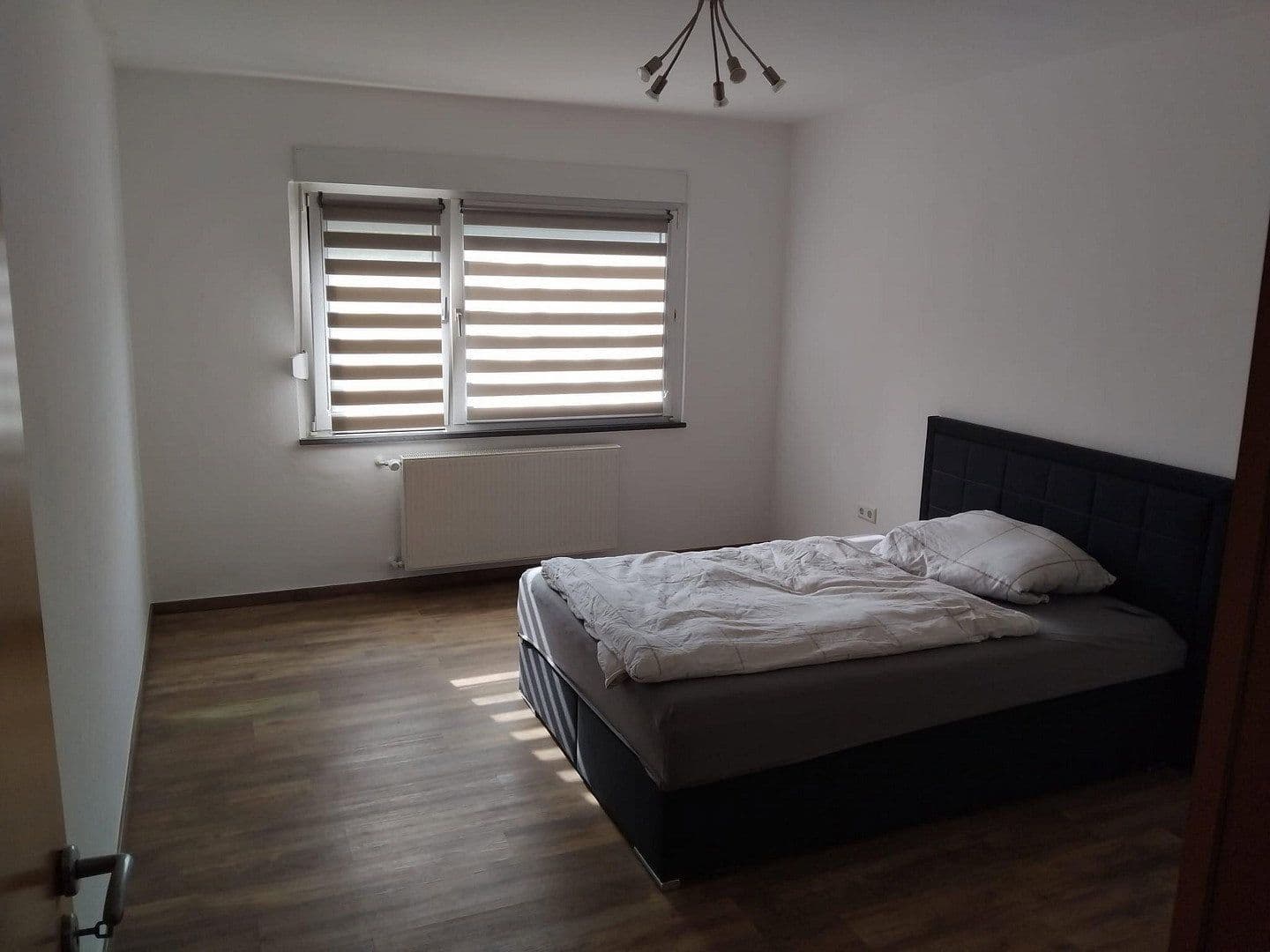 Prenájom bytu 3-izbový 64 m², Hafenstr. 16, Duisburg, Severné Porýnie - Westfálsko Prenájom bytu 3-izbový 64 m², Hafenstr. 16, Duisburg, Severné Porýnie - Westfálsko