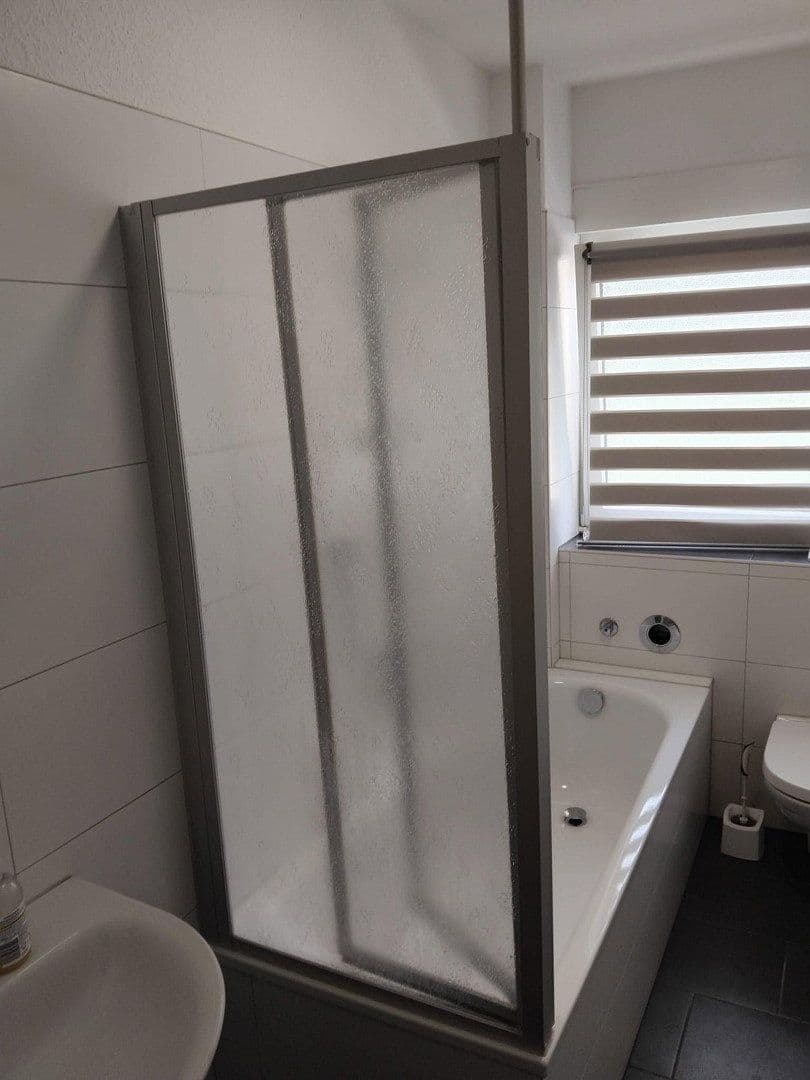 Prenájom bytu 3-izbový 64 m², Hafenstr. 16, Duisburg, Severné Porýnie - Westfálsko Prenájom bytu 3-izbový 64 m², Hafenstr. 16, Duisburg, Severné Porýnie - Westfálsko