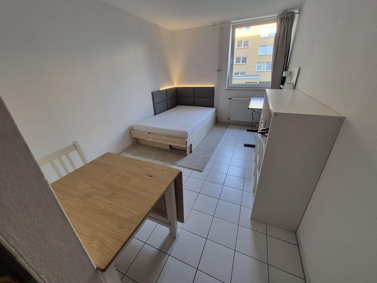 Prenájom bytu 1-izbový 20 m², L2 5-6, Mannheim, Bádensko-Wurttembersko Prenájom bytu 1-izbový 20 m², L2 5-6, Mannheim, Bádensko-Wurttembersko