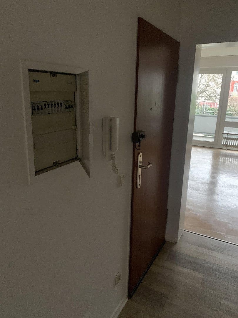 Prenájom bytu 2-izbový 55 m², Mendelssohnstr. 16, Düsseldorf, Severné Porýnie - Westfálsko Prenájom bytu 2-izbový 55 m², Mendelssohnstr. 16, Düsseldorf, Severné Porýnie - Westfálsko