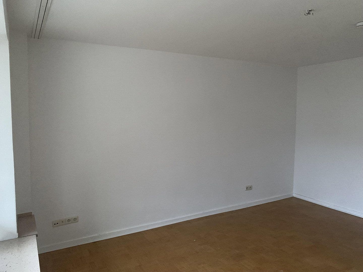 Prenájom bytu 2-izbový 55 m², Mendelssohnstr. 16, Düsseldorf, Severné Porýnie - Westfálsko Prenájom bytu 2-izbový 55 m², Mendelssohnstr. 16, Düsseldorf, Severné Porýnie - Westfálsko