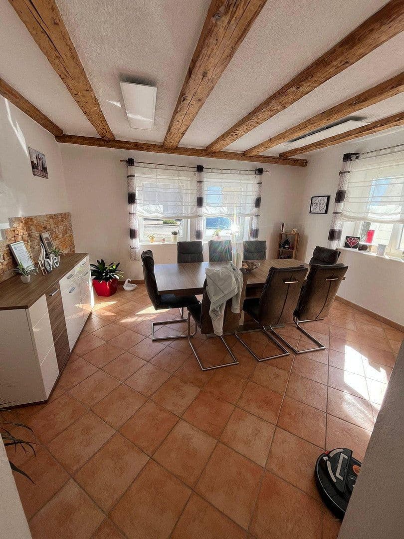 Predaj domu 137 m², pozemek 423 m², Schopfloch, Bádensko-Wurttembersko Predaj domu 137 m², pozemek 423 m², Schopfloch, Bádensko-Wurttembersko