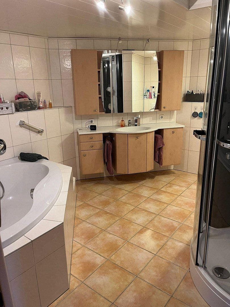 Predaj domu 137 m², pozemek 423 m², Schopfloch, Bádensko-Wurttembersko Predaj domu 137 m², pozemek 423 m², Schopfloch, Bádensko-Wurttembersko