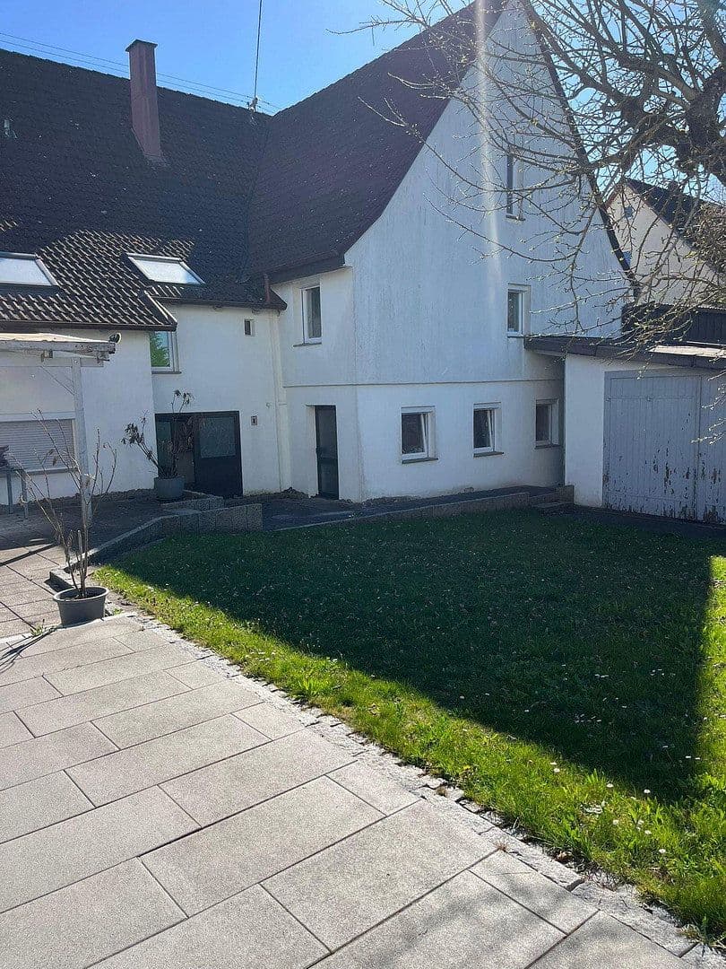 Predaj domu 137 m², pozemek 423 m², Schopfloch, Bádensko-Wurttembersko Predaj domu 137 m², pozemek 423 m², Schopfloch, Bádensko-Wurttembersko
