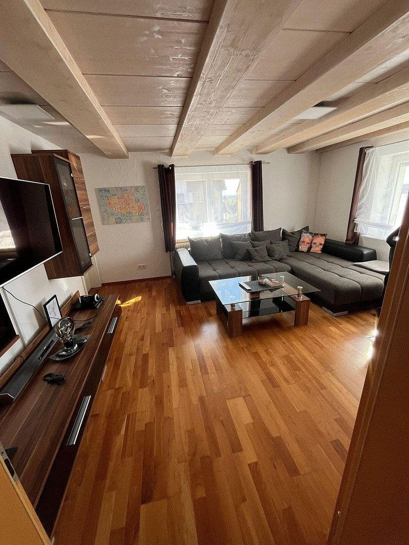 Predaj domu 137 m², pozemek 423 m², Schopfloch, Bádensko-Wurttembersko Predaj domu 137 m², pozemek 423 m², Schopfloch, Bádensko-Wurttembersko