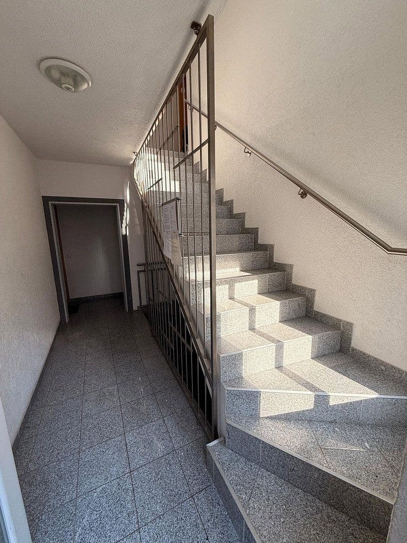 Predaj domu 700 m², pozemek 520 m², Frankfurt am Main, Hesensko Predaj domu 700 m², pozemek 520 m², Frankfurt am Main, Hesensko
