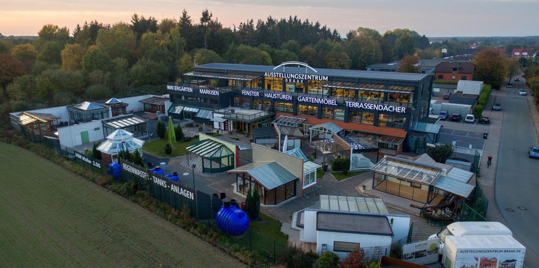 Prenájom nebytového priestoru 227 m², Matthäus-Berg-Ring 18, Braak, Šlezvicko-Holštajnsko Prenájom nebytového priestoru 227 m², Matthäus-Berg-Ring 18, Braak, Šlezvicko-Holštajnsko