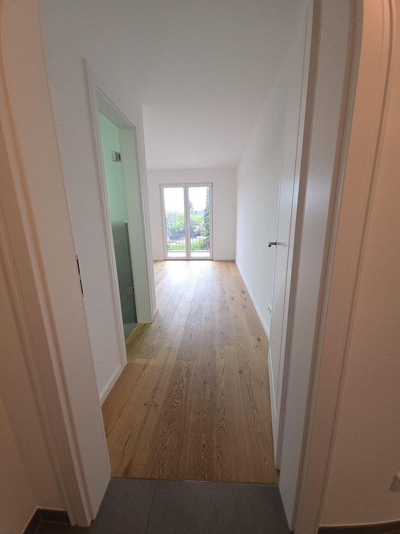Prenájom bytu 3-izbový 110 m², Hilden, Severné Porýnie - Westfálsko Prenájom bytu 3-izbový 110 m², Hilden, Severné Porýnie - Westfálsko
