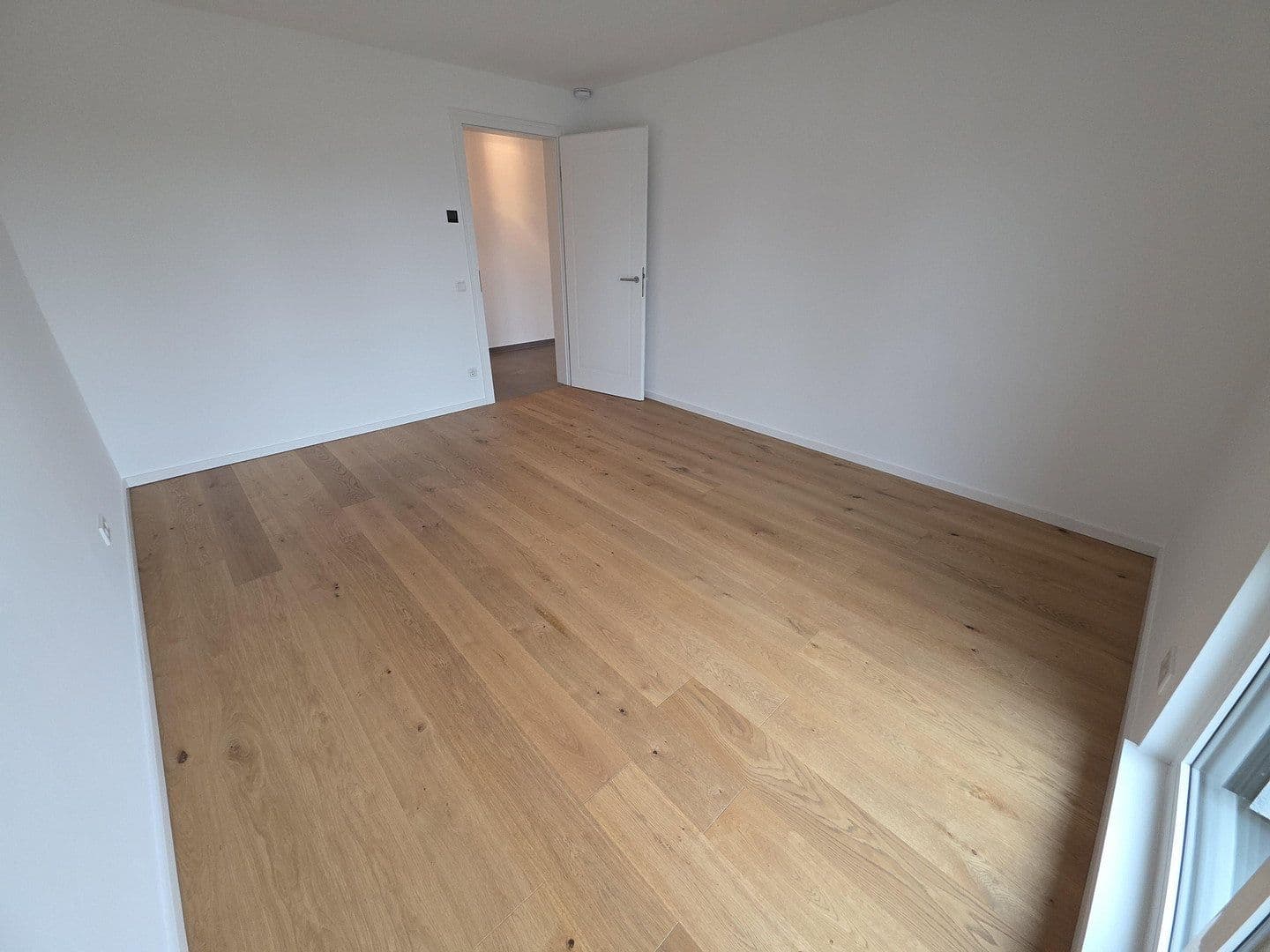 Prenájom bytu 3-izbový 110 m², Hilden, Severné Porýnie - Westfálsko Prenájom bytu 3-izbový 110 m², Hilden, Severné Porýnie - Westfálsko