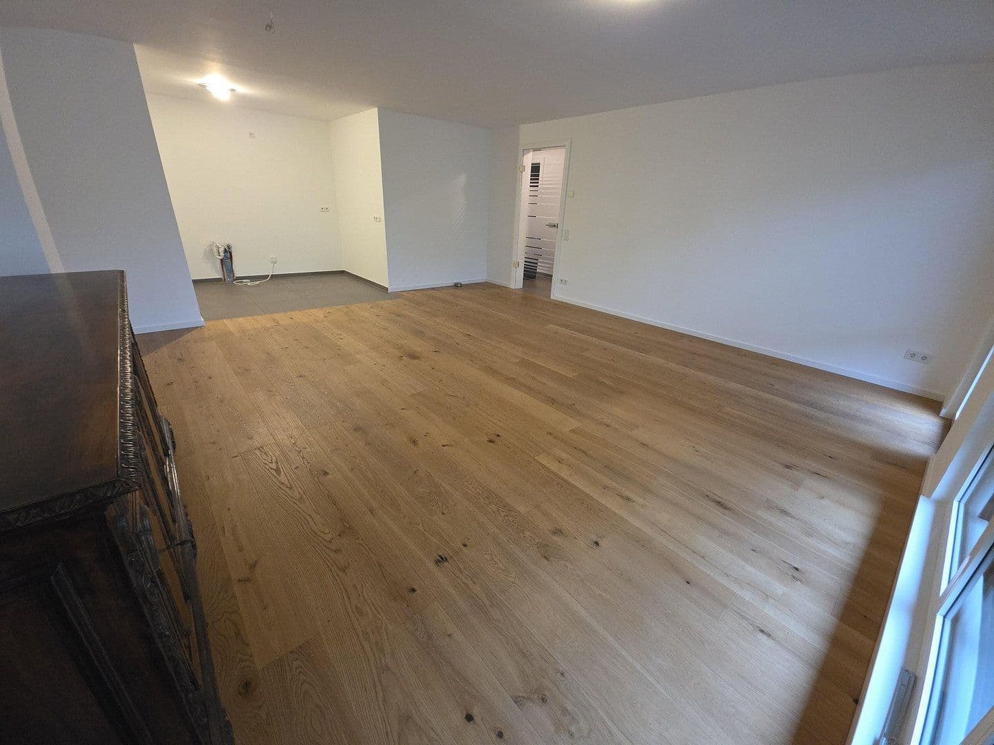 Prenájom bytu 3-izbový 110 m², Hilden, Severné Porýnie - Westfálsko Prenájom bytu 3-izbový 110 m², Hilden, Severné Porýnie - Westfálsko