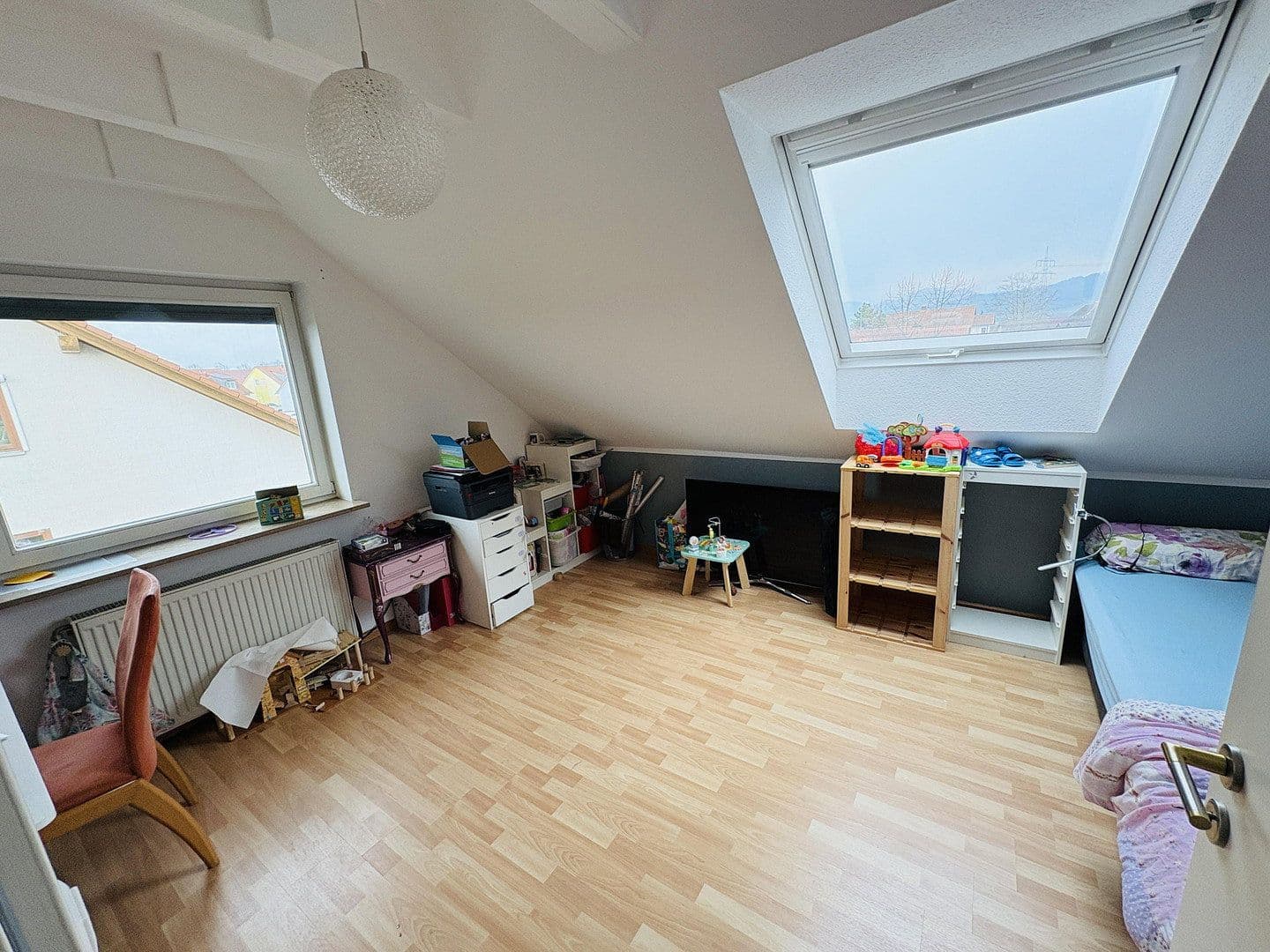 Predaj domu 184 m², pozemek 423 m², St. Georg-Str.4A, Eschbach, Bádensko-Wurttembersko Predaj domu 184 m², pozemek 423 m², St. Georg-Str.4A, Eschbach, Bádensko-Wurttembersko