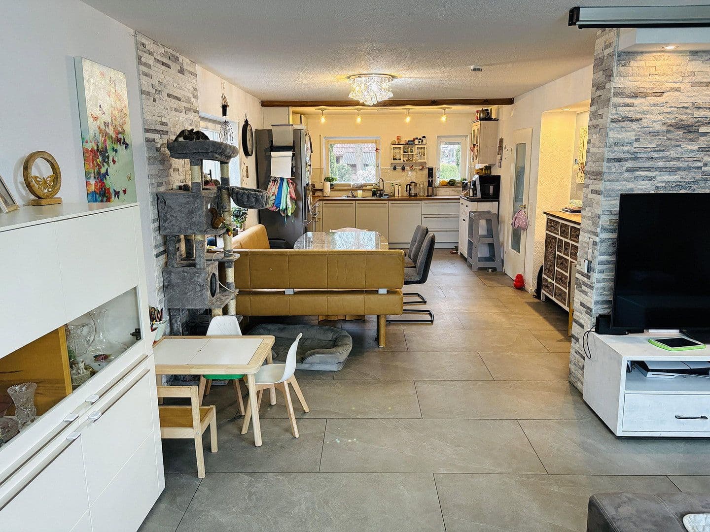 Predaj domu 184 m², pozemek 423 m², St. Georg-Str.4A, Eschbach, Bádensko-Wurttembersko Predaj domu 184 m², pozemek 423 m², St. Georg-Str.4A, Eschbach, Bádensko-Wurttembersko