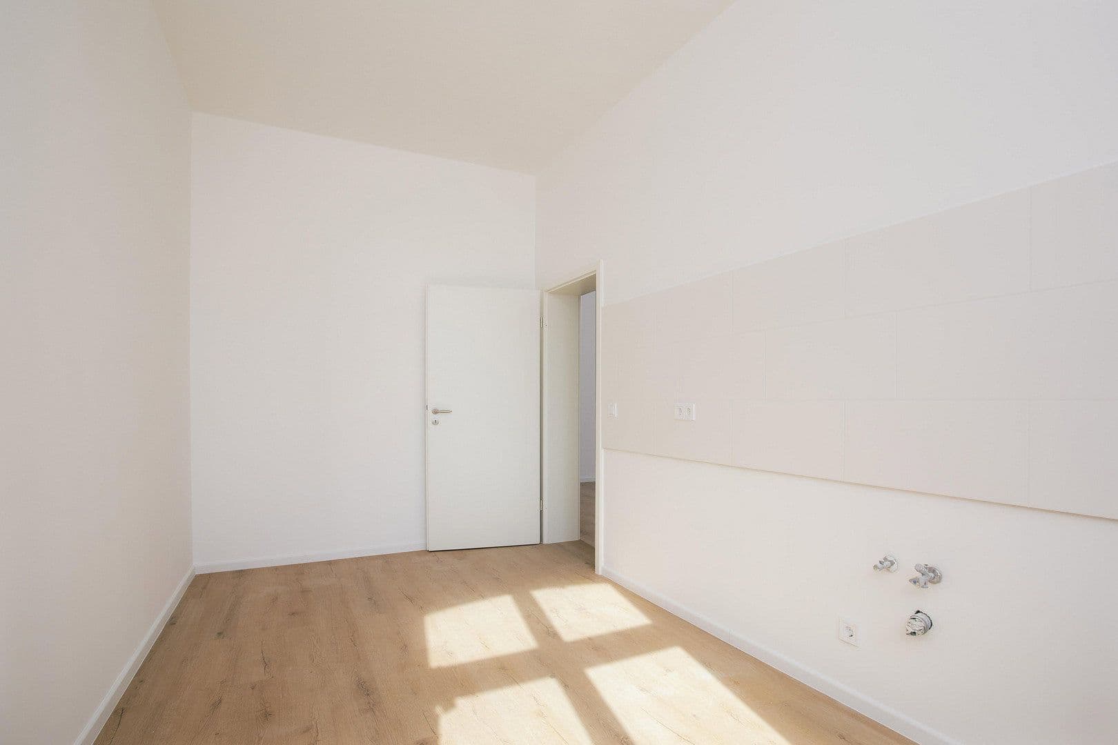 Prenájom bytu 2-izbový 77 m², Angermünde, Brandenbursko Prenájom bytu 2-izbový 77 m², Angermünde, Brandenbursko