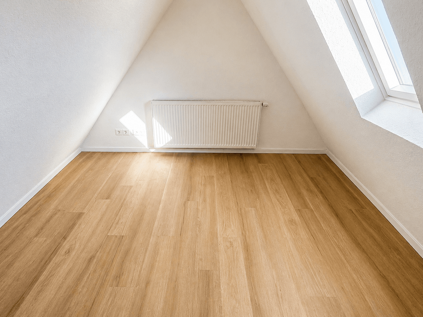 Prenájom bytu 3-izbový 58 m², Stuttgart, Bádensko-Wurttembersko Prenájom bytu 3-izbový 58 m², Stuttgart, Bádensko-Wurttembersko