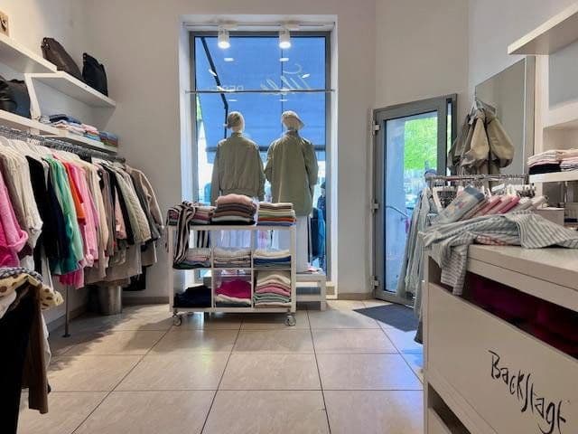 Prenájom nebytového priestoru 60 m², Reichsstraße 104, Berlin, Berlín Prenájom nebytového priestoru 60 m², Reichsstraße 104, Berlin, Berlín