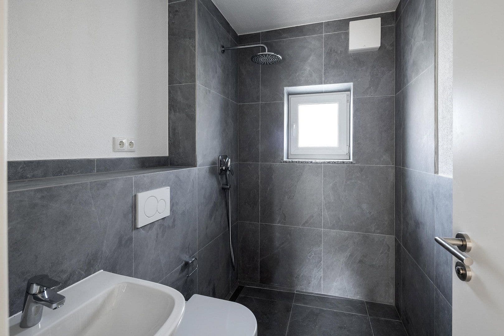 Prenájom bytu 3-izbový 66 m², Doktor-Enders-Straße, Hof, Bavorsko Prenájom bytu 3-izbový 66 m², Doktor-Enders-Straße, Hof, Bavorsko