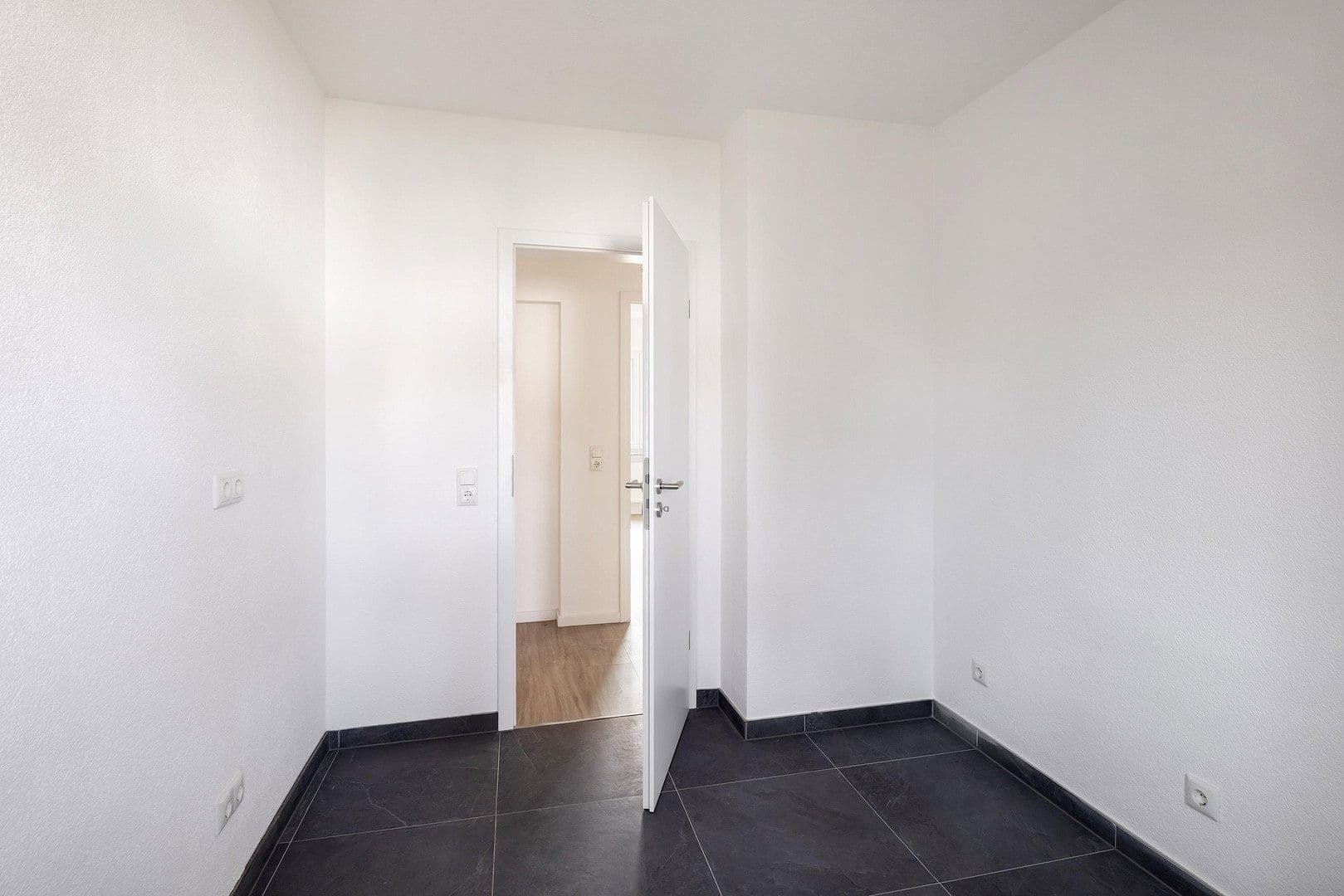 Prenájom bytu 3-izbový 66 m², Doktor-Enders-Straße, Hof, Bavorsko Prenájom bytu 3-izbový 66 m², Doktor-Enders-Straße, Hof, Bavorsko