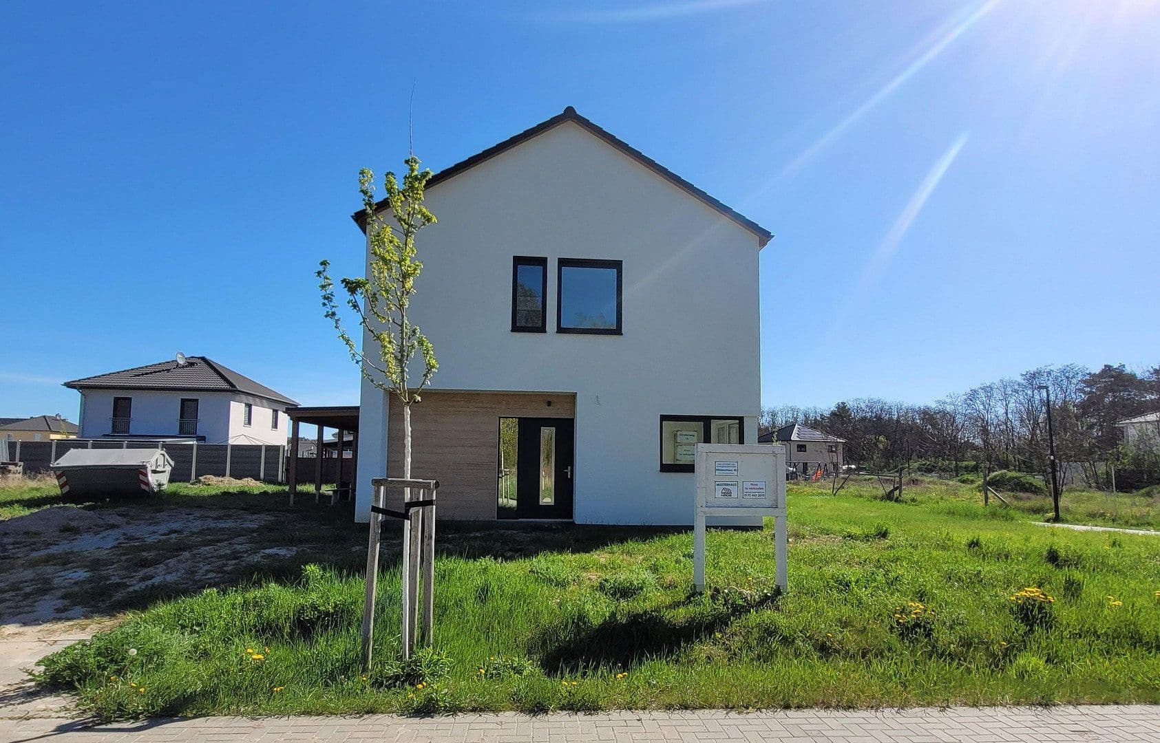 Predaj domu 155 m², pozemek 506 m², Ginsterweg 15, Kloster Lehnin, Brandenbursko Predaj domu 155 m², pozemek 506 m², Ginsterweg 15, Kloster Lehnin, Brandenbursko