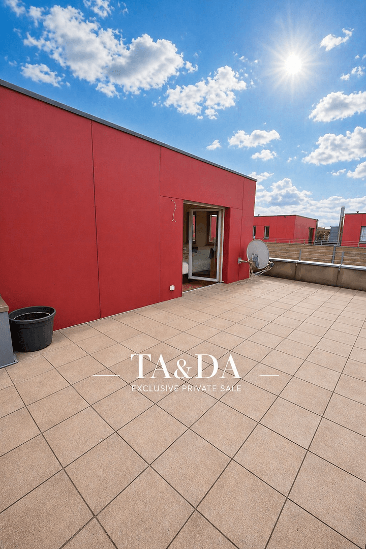Predaj domu 148 m², pozemek 231 m², Frankfurt, Hesensko Predaj domu 148 m², pozemek 231 m², Frankfurt, Hesensko