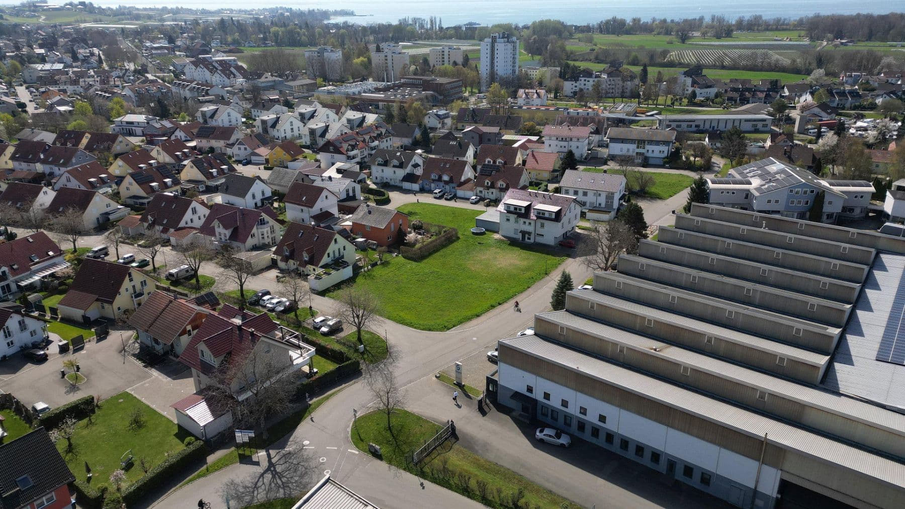 Predaj pozemku 904 m², Pfänderstrasse 37 (Ecke Säntisstrasse), Kressbronn am Bodensee, Bádensko-Wurttembersko Predaj pozemku 904 m², Pfänderstrasse 37 (Ecke Säntisstrasse), Kressbronn am Bodensee, Bádensko-Wurttembersko