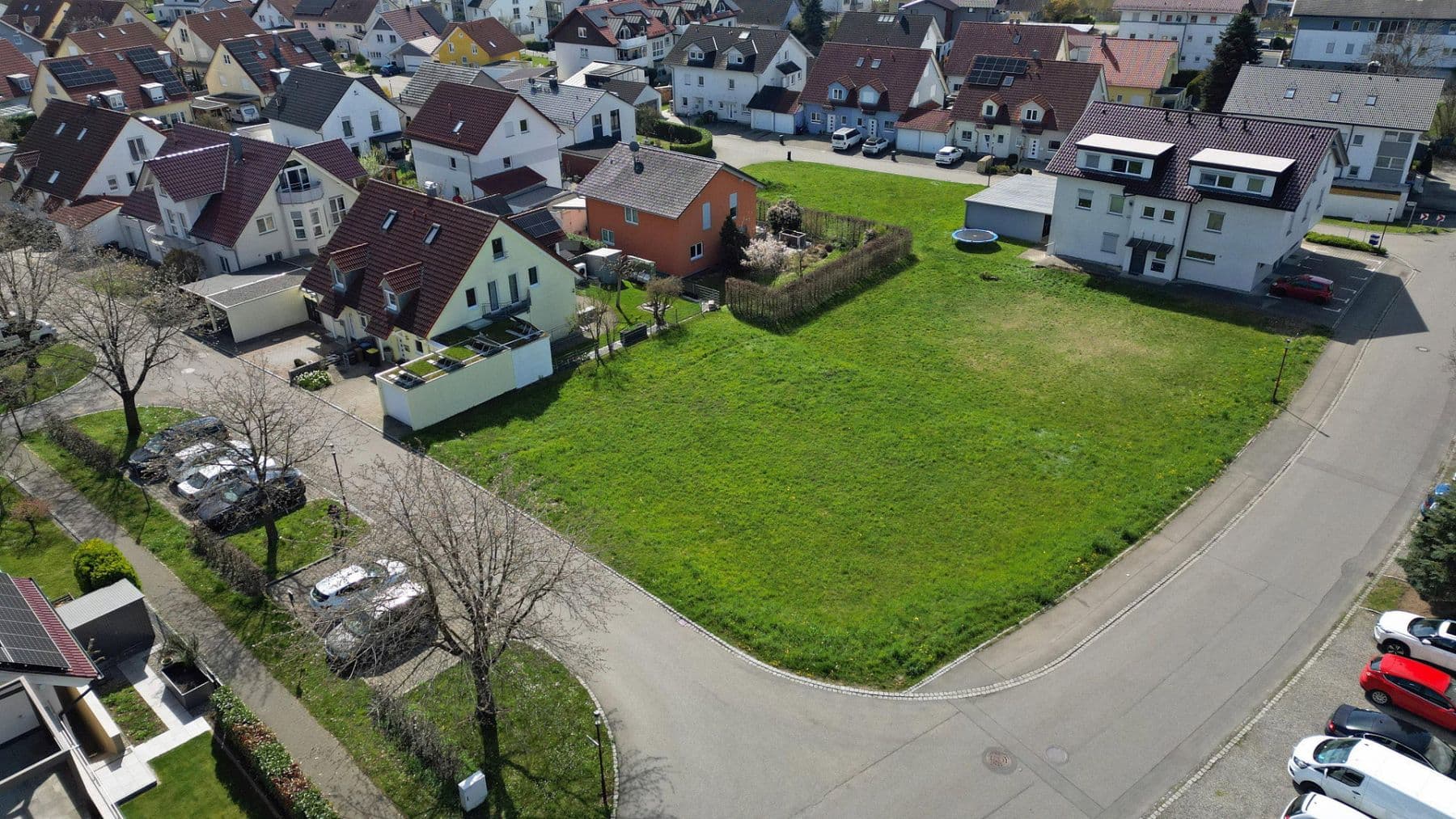Predaj pozemku 904 m², Pfänderstrasse 37 (Ecke Säntisstrasse), Kressbronn am Bodensee, Bádensko-Wurttembersko Predaj pozemku 904 m², Pfänderstrasse 37 (Ecke Säntisstrasse), Kressbronn am Bodensee, Bádensko-Wurttembersko
