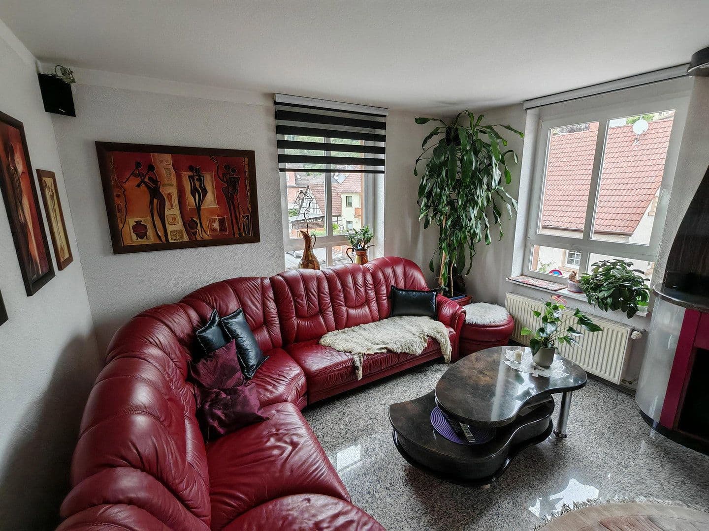 Prenájom bytu 4-izbový 101 m², Nibelungenstraße 67, Lautertal (Odenwald), Hesensko Prenájom bytu 4-izbový 101 m², Nibelungenstraße 67, Lautertal (Odenwald), Hesensko