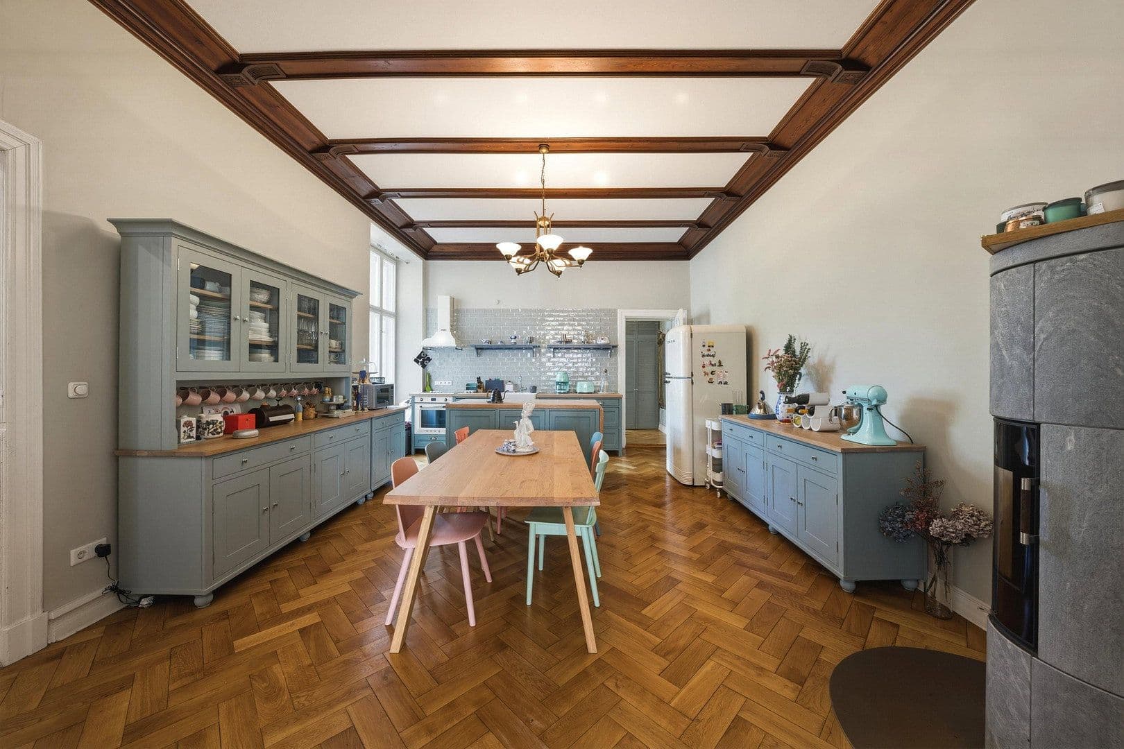 Predaj bytu 3-izbový 110 m², Berlin, Berlín Predaj bytu 3-izbový 110 m², Berlin, Berlín