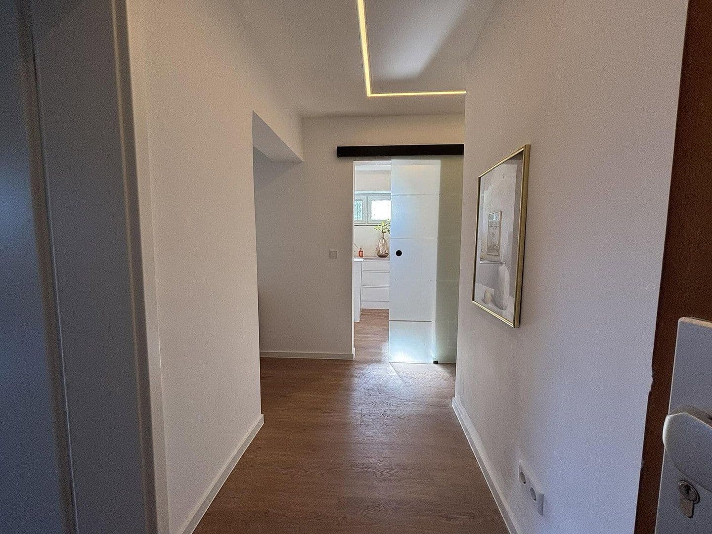 Predaj bytu 2-izbový 60 m², Köln, Severné Porýnie - Westfálsko Predaj bytu 2-izbový 60 m², Köln, Severné Porýnie - Westfálsko