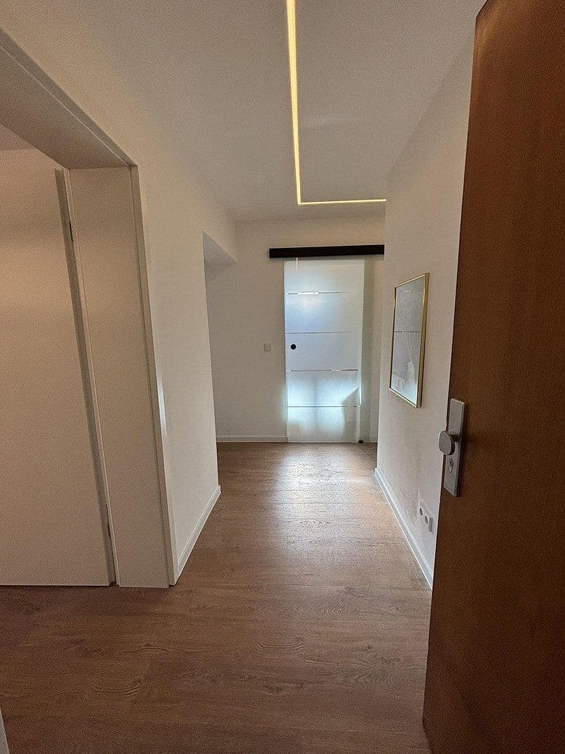 Predaj bytu 2-izbový 60 m², Köln, Severné Porýnie - Westfálsko Predaj bytu 2-izbový 60 m², Köln, Severné Porýnie - Westfálsko
