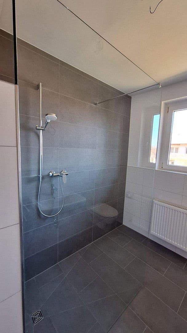 Prenájom bytu 3-izbový 143 m², Höchenschwand, Bádensko-Wurttembersko Prenájom bytu 3-izbový 143 m², Höchenschwand, Bádensko-Wurttembersko