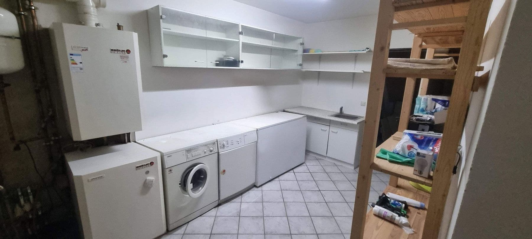 Predaj domu 240 m², pozemek 911 m², Leezen, Šlezvicko-Holštajnsko Predaj domu 240 m², pozemek 911 m², Leezen, Šlezvicko-Holštajnsko