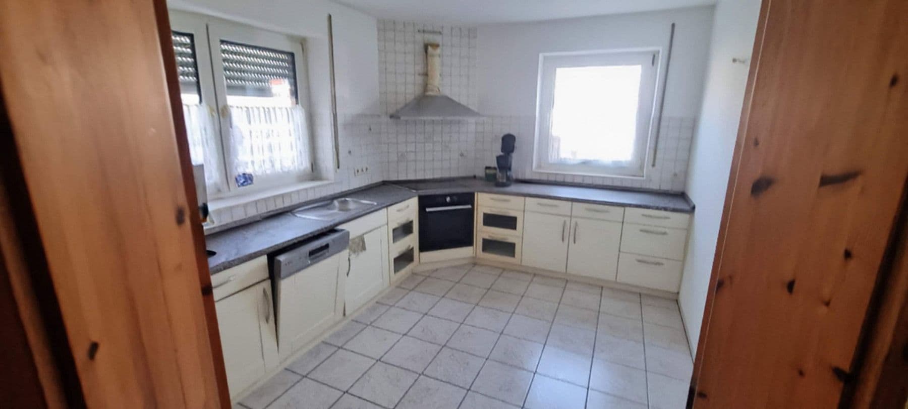 Predaj domu 240 m², pozemek 911 m², Leezen, Šlezvicko-Holštajnsko Predaj domu 240 m², pozemek 911 m², Leezen, Šlezvicko-Holštajnsko