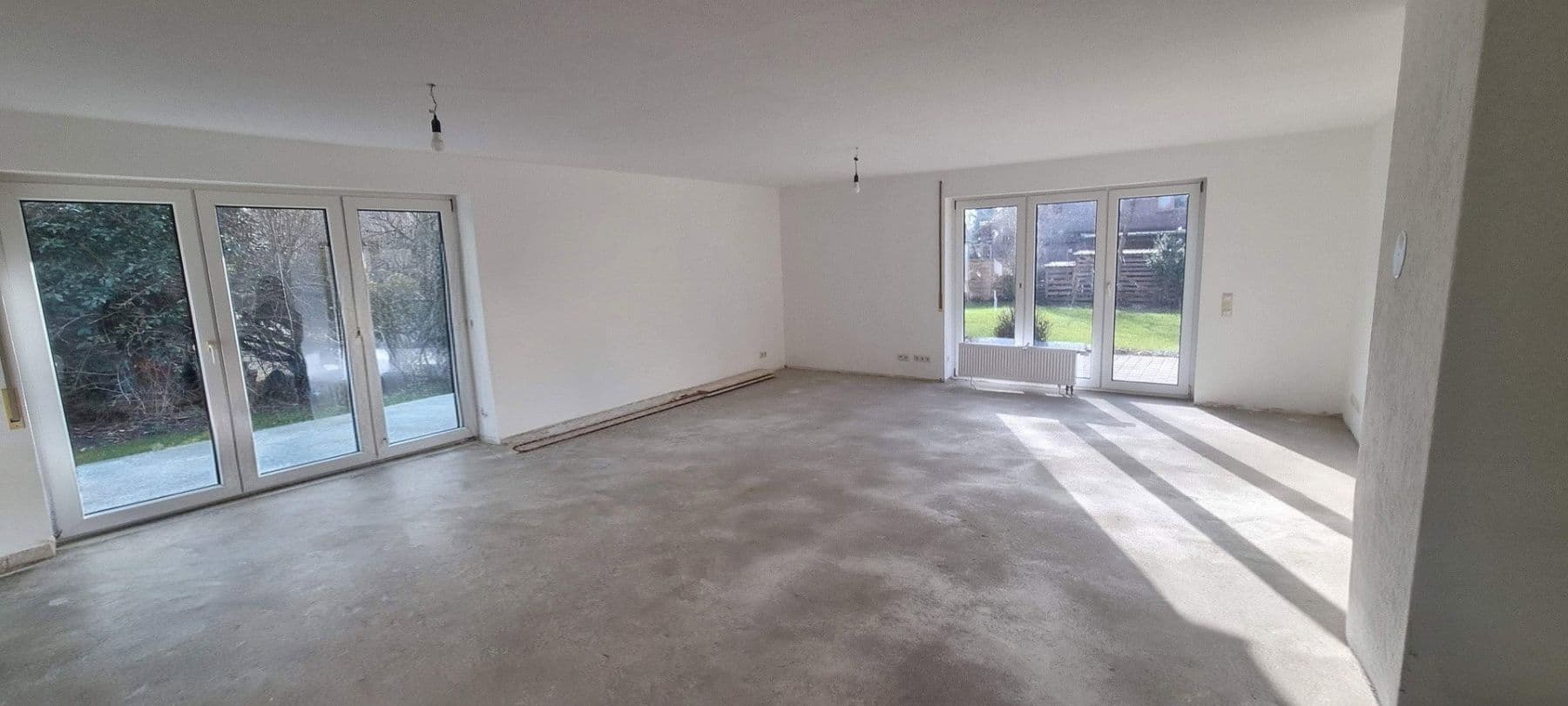 Predaj domu 240 m², pozemek 911 m², Leezen, Šlezvicko-Holštajnsko Predaj domu 240 m², pozemek 911 m², Leezen, Šlezvicko-Holštajnsko