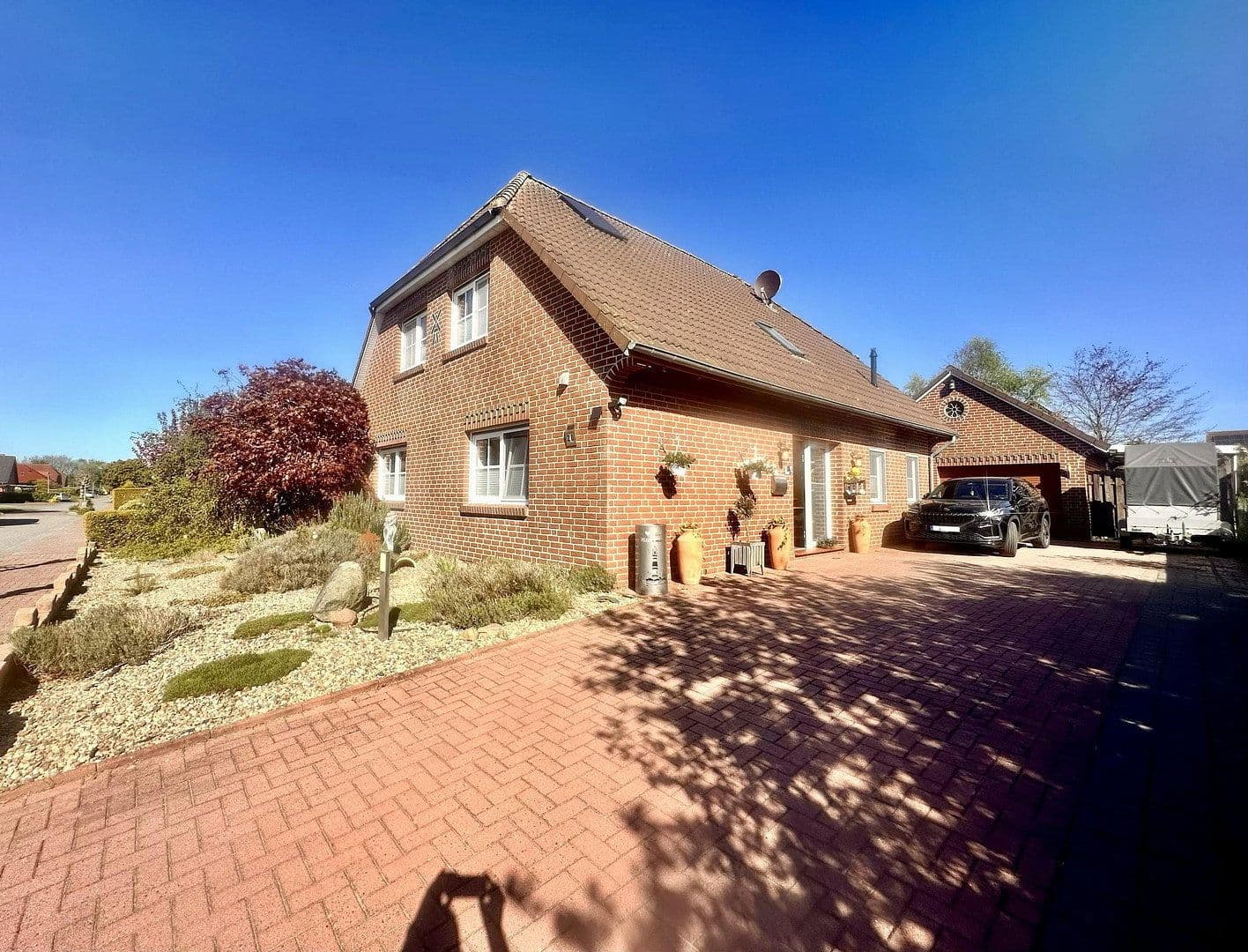 Predaj domu 160 m², pozemek 797 m², Westerholt, Dolné Sasko Predaj domu 160 m², pozemek 797 m², Westerholt, Dolné Sasko