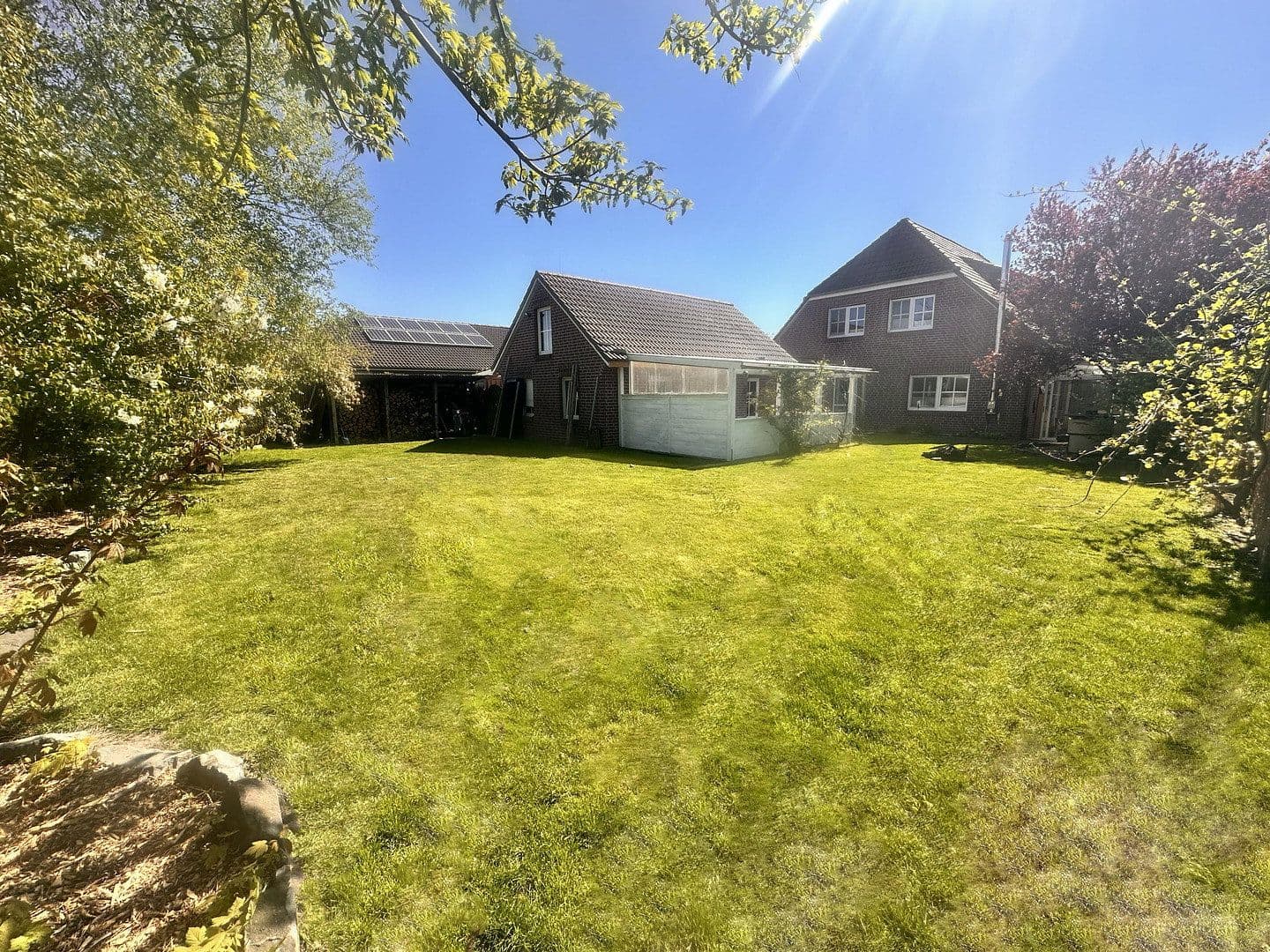 Predaj domu 160 m², pozemek 797 m², Westerholt, Dolné Sasko Predaj domu 160 m², pozemek 797 m², Westerholt, Dolné Sasko