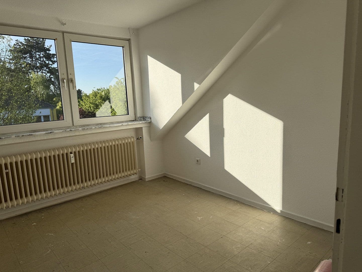 Prenájom bytu 1-izbový 48 m², Neuss, Severné Porýnie - Westfálsko Prenájom bytu 1-izbový 48 m², Neuss, Severné Porýnie - Westfálsko