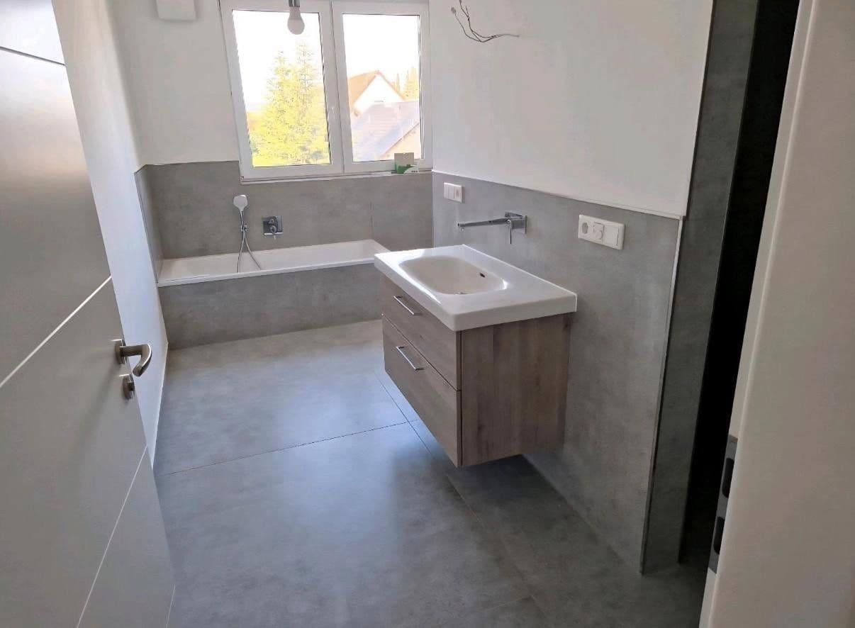Prenájom domu 116 m², pozemek 430 m², Detmold, Severné Porýnie - Westfálsko Prenájom domu 116 m², pozemek 430 m², Detmold, Severné Porýnie - Westfálsko