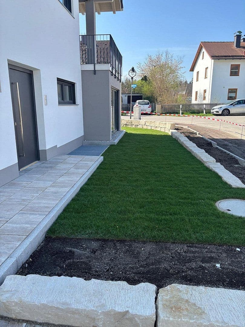 Prenájom bytu 4-izbový 188 m², Enthammerstr. 7, Grafing, Bavorsko Prenájom bytu 4-izbový 188 m², Enthammerstr. 7, Grafing, Bavorsko