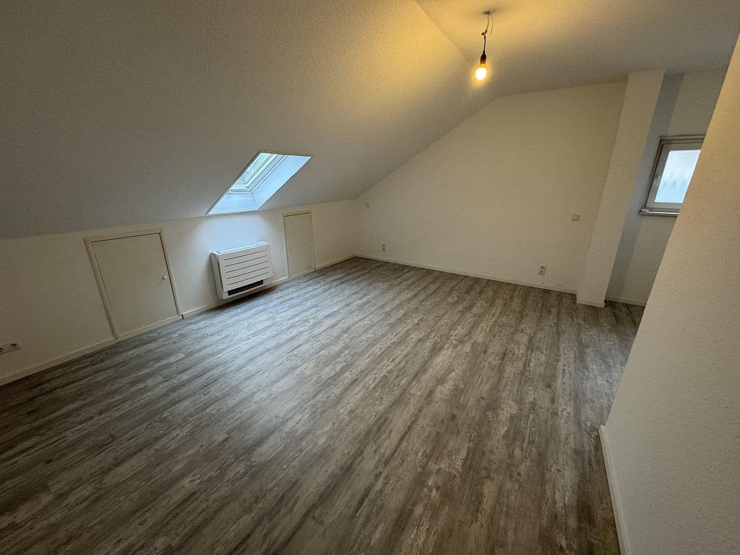 Prenájom bytu 4-izbový 86 m², Gernotstraße, Gernsheim, Hesensko Prenájom bytu 4-izbový 86 m², Gernotstraße, Gernsheim, Hesensko