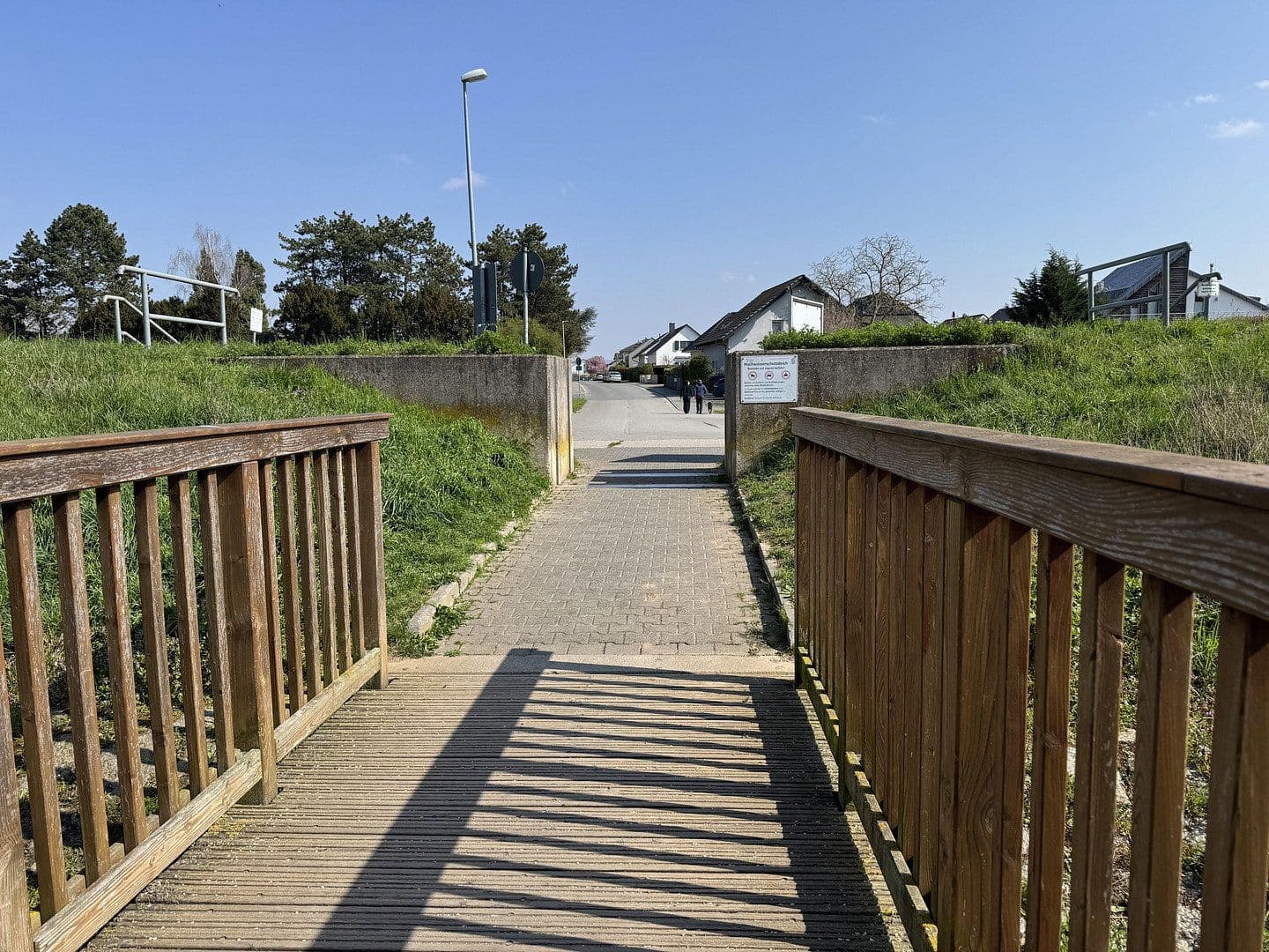 Prenájom bytu 4-izbový 86 m², Gernotstraße, Gernsheim, Hesensko Prenájom bytu 4-izbový 86 m², Gernotstraße, Gernsheim, Hesensko