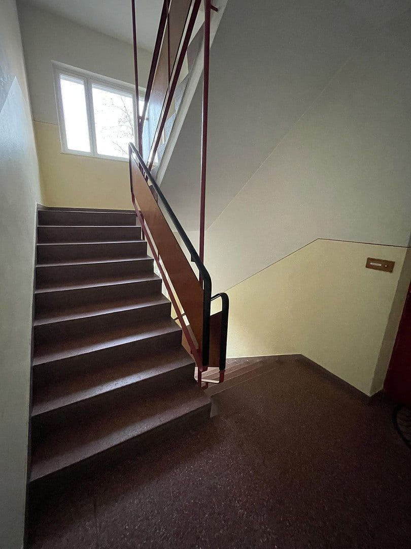 Predaj bytu 2-izbový 44 m², Berlin Friedenau, Berlín Predaj bytu 2-izbový 44 m², Berlin Friedenau, Berlín