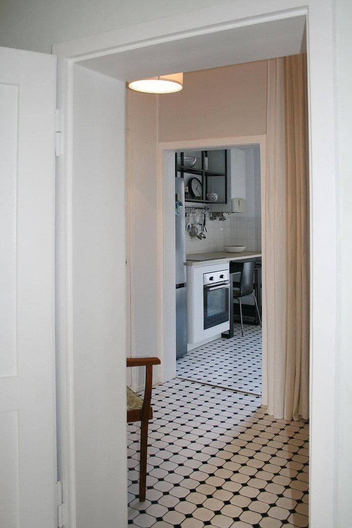 Prenájom bytu 3-izbový 73 m², Karlsbaderstrasse 15, Stuttgart, Bádensko-Wurttembersko Prenájom bytu 3-izbový 73 m², Karlsbaderstrasse 15, Stuttgart, Bádensko-Wurttembersko