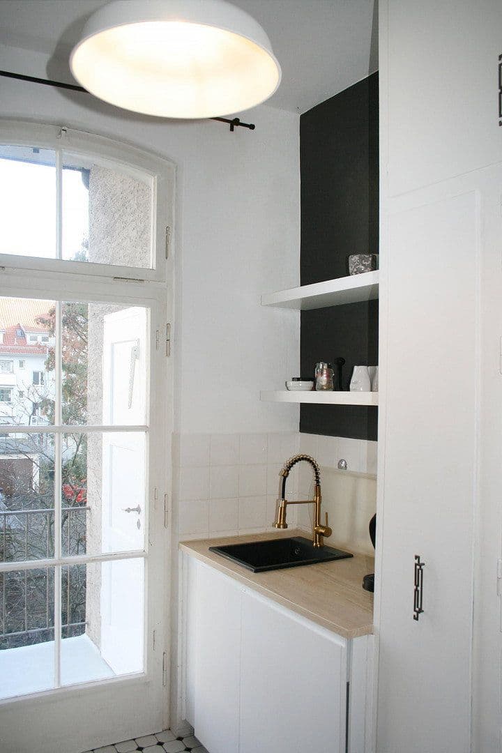 Prenájom bytu 3-izbový 73 m², Karlsbaderstrasse 15, Stuttgart, Bádensko-Wurttembersko Prenájom bytu 3-izbový 73 m², Karlsbaderstrasse 15, Stuttgart, Bádensko-Wurttembersko