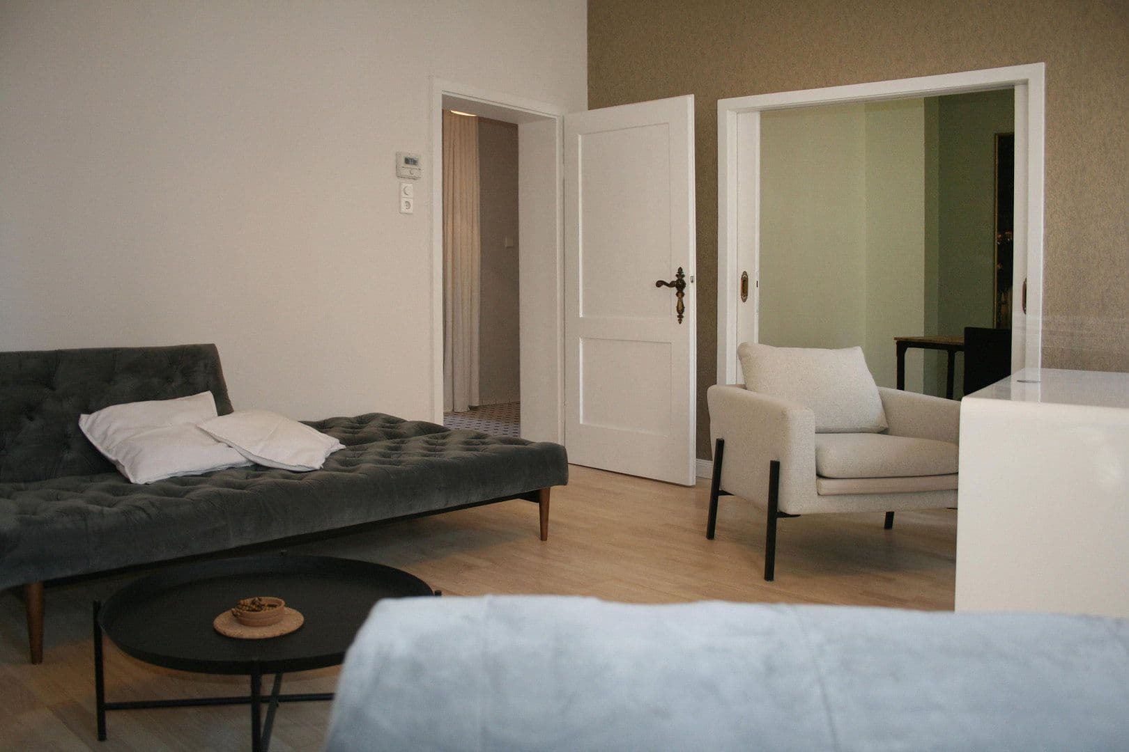 Prenájom bytu 3-izbový 73 m², Karlsbaderstrasse 15, Stuttgart, Bádensko-Wurttembersko Prenájom bytu 3-izbový 73 m², Karlsbaderstrasse 15, Stuttgart, Bádensko-Wurttembersko