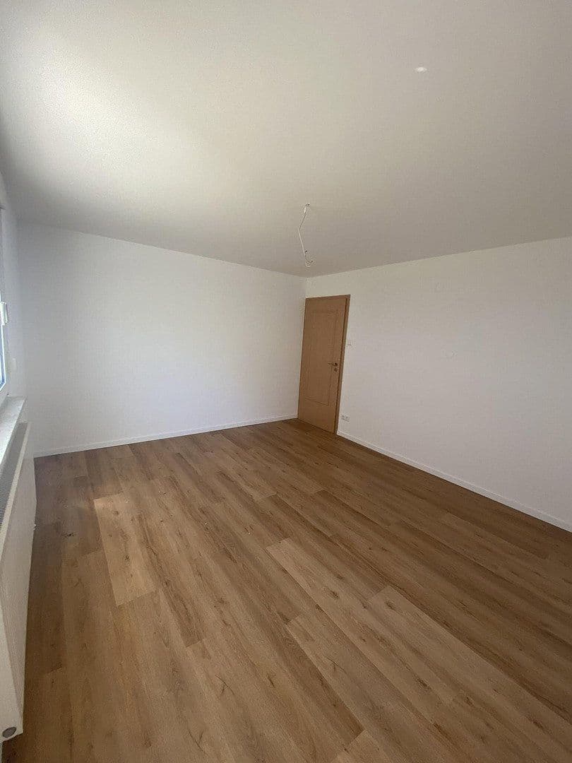 Prenájom bytu 2-izbový 63 m², Wasenstr. 11a, Kirchheim am Neckar, Bádensko-Wurttembersko Prenájom bytu 2-izbový 63 m², Wasenstr. 11a, Kirchheim am Neckar, Bádensko-Wurttembersko