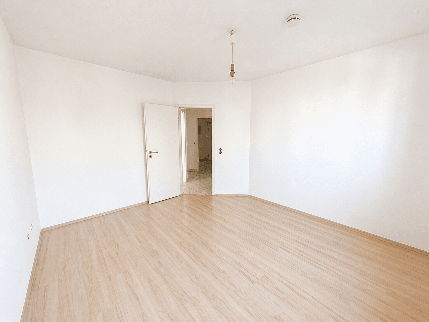 Predaj bytu 3-izbový 95 m², Neu-Anspach, Hesensko Predaj bytu 3-izbový 95 m², Neu-Anspach, Hesensko