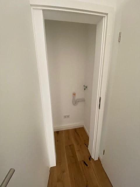 Prenájom bytu 2-izbový 55 m², Löwenstraße 30, Offenbach, Hesensko Prenájom bytu 2-izbový 55 m², Löwenstraße 30, Offenbach, Hesensko