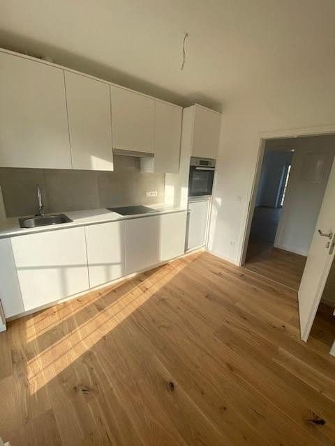 Prenájom bytu 2-izbový 55 m², Löwenstraße 30, Offenbach, Hesensko Prenájom bytu 2-izbový 55 m², Löwenstraße 30, Offenbach, Hesensko