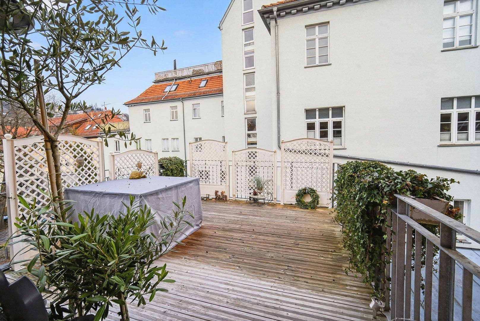 Predaj bytu 4-izbový 114 m², Esslingen am Neckar, Bádensko-Wurttembersko Predaj bytu 4-izbový 114 m², Esslingen am Neckar, Bádensko-Wurttembersko