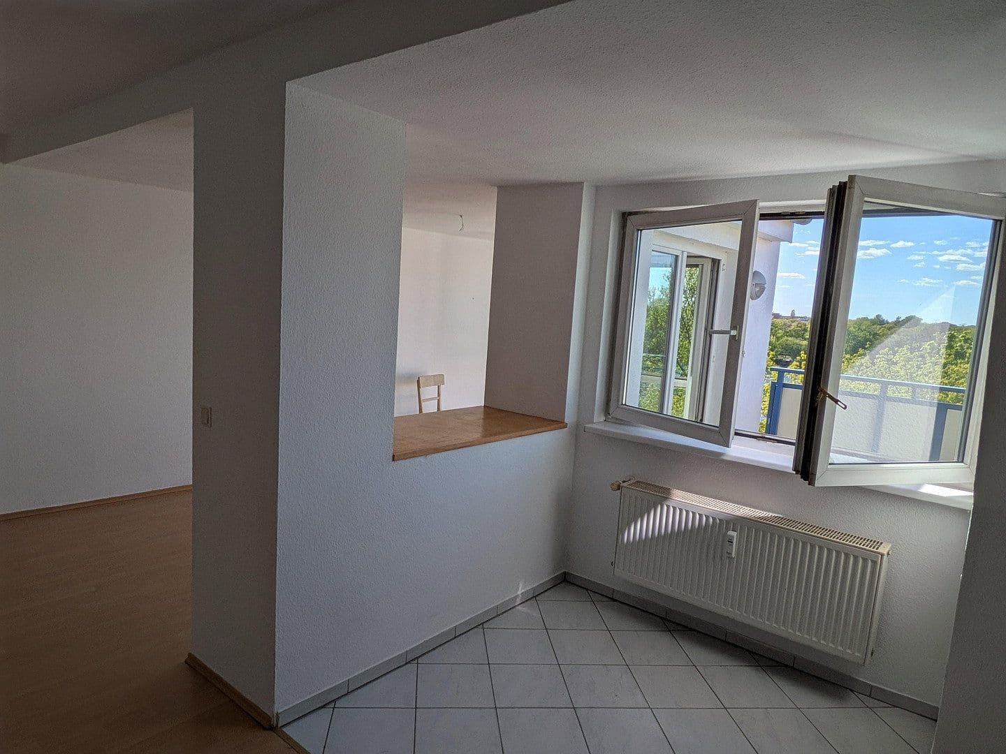 Predaj bytu 3-izbový 96 m², Berlin, Berlín Predaj bytu 3-izbový 96 m², Berlin, Berlín